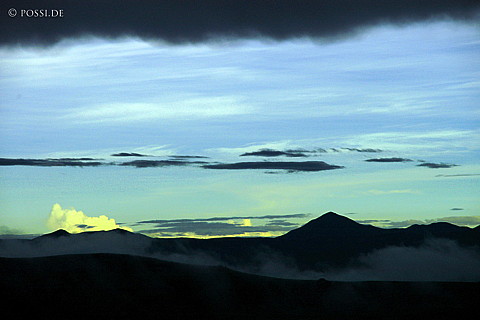 041226-0946.jpg