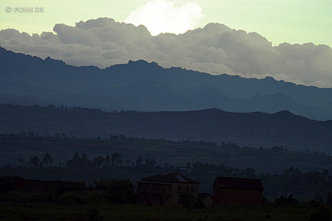 041226-0947.jpg